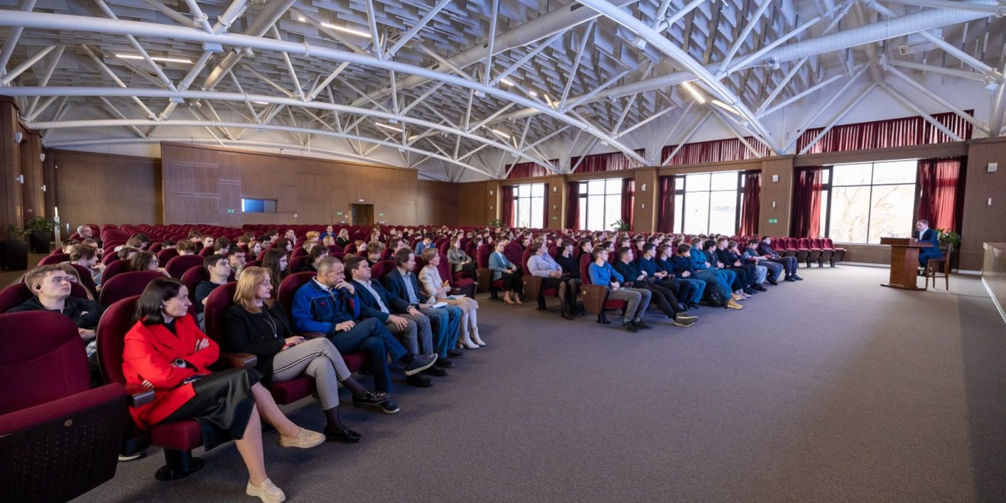 Генеральный директор КОНАРа встретился со студентами ЮУрГУ